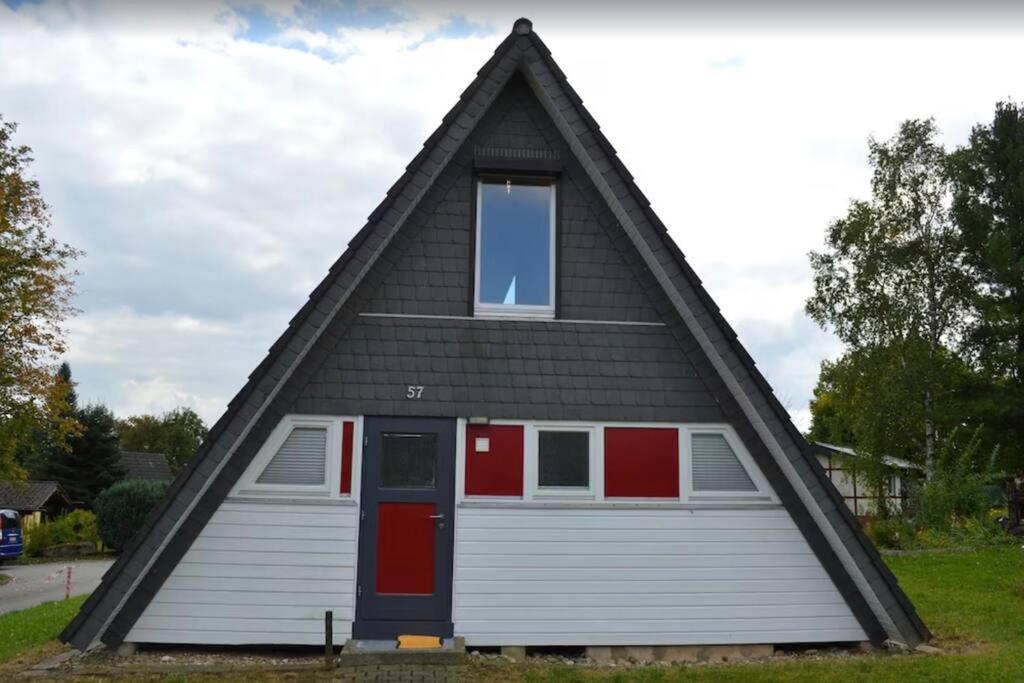 Ferienhaus In Waldkatzenbach Modern & Renoviert Waldbrunn  Exterior foto